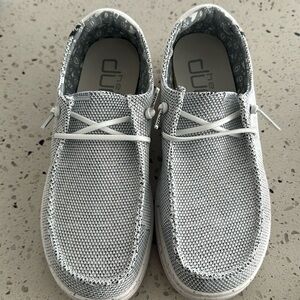 Hey Dude Wendy Rise size 8